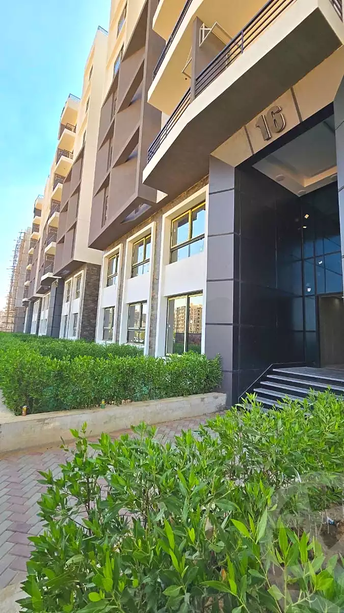https://aqarmap.com.eg/ar/listing/6913497-for-sale-cairo-new-administrative-capital-r7-green-avenue