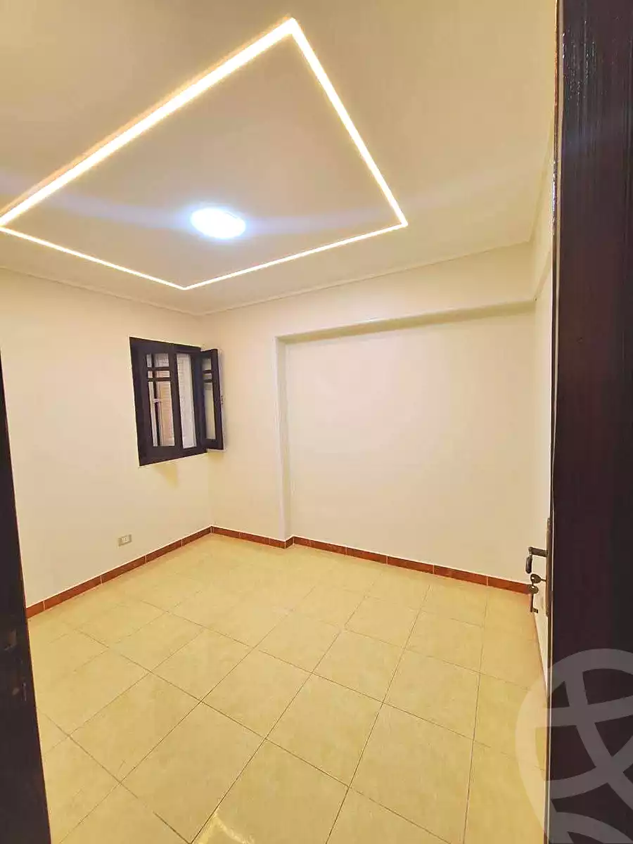 https://aqarmap.com.eg/ar/listing/6913947-for-sale-alexandria-sydy-bshr-sydy-bshr-bhry-street-16