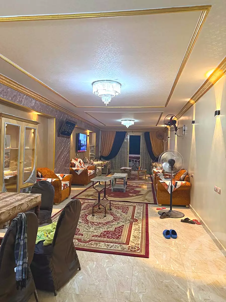 https://aqarmap.com.eg/ar/listing/6914128-for-rent-cairo-helwan-hadayek-helwan-nile-corniche-st