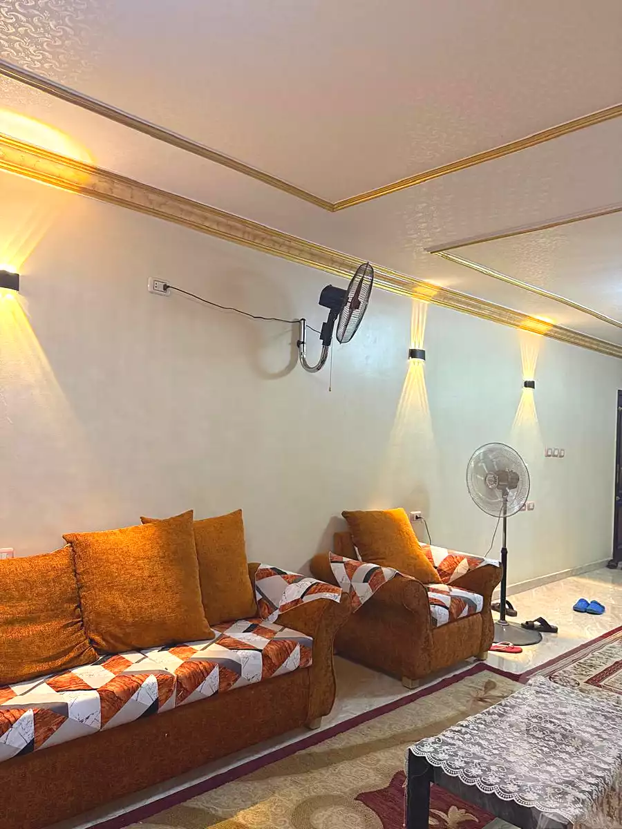 https://aqarmap.com.eg/ar/listing/6914128-for-rent-cairo-helwan-hadayek-helwan-nile-corniche-st