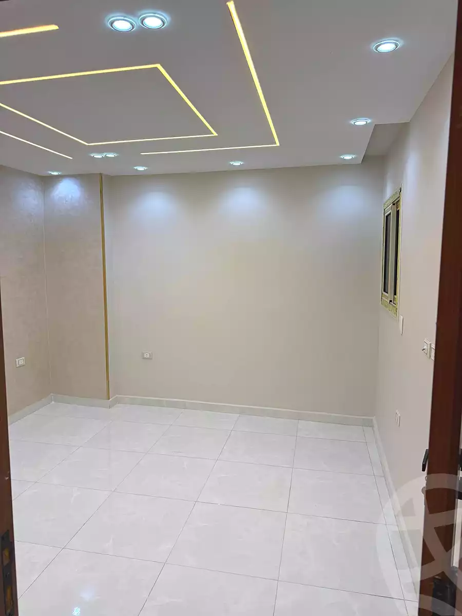 https://aqarmap.com.eg/ar/listing/6914137-for-sale-cairo-el-haram-el-lebeny-soltan-khattab-st