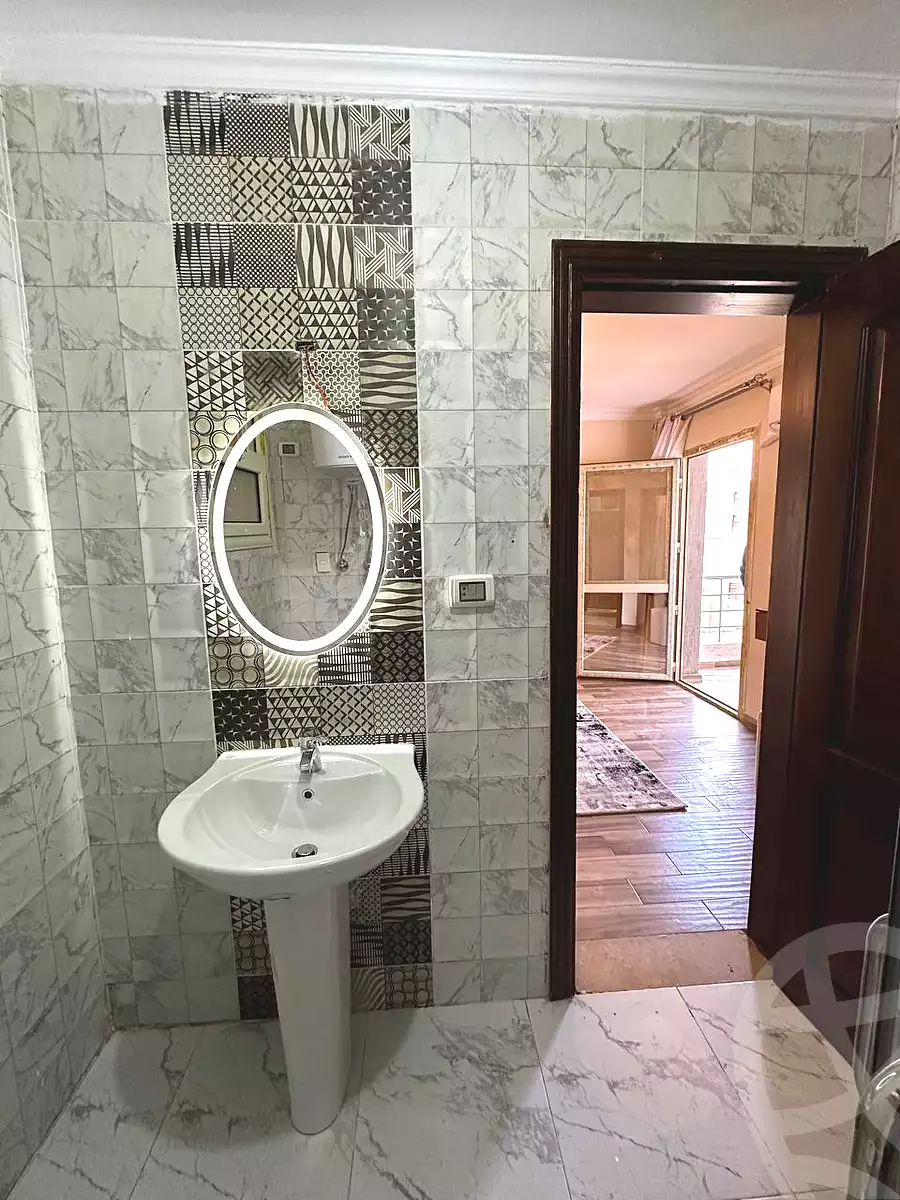 https://aqarmap.com.eg/ar/listing/6914309-for-rent-cairo-el-sheikh-zayed-city-compounds-jn-2