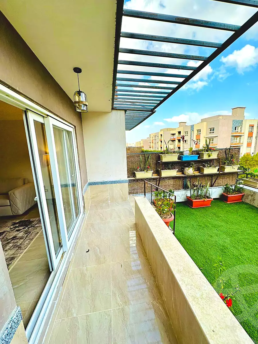 https://aqarmap.com.eg/en/listing/6914358-for-rent-cairo-el-sheikh-zayed-city-compounds-zayed-regency