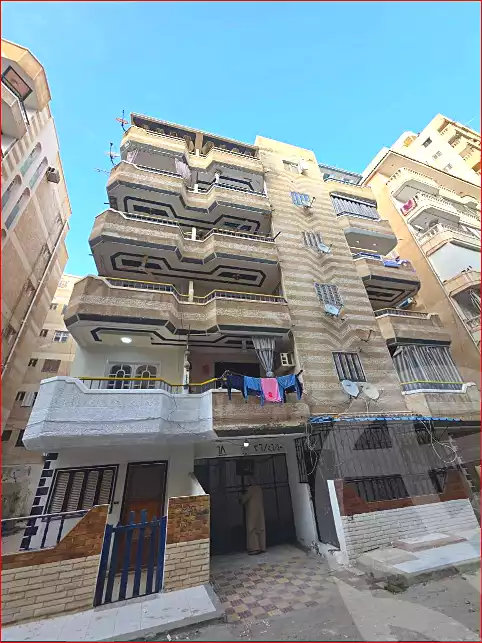 https://aqarmap.com.eg/en/listing/6914591-for-sale-alexandria-al-agamy-shataa-el-nakheel