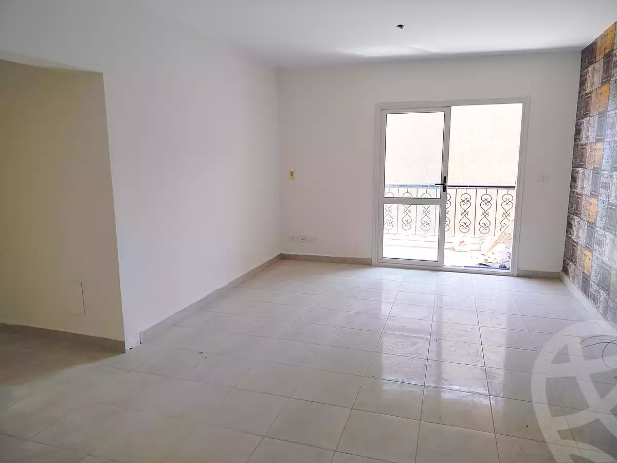 https://aqarmap.com.eg/en/listing/6914686-for-rent-cairo-new-cairo-lrhb-city-mtdd-lrhb-phase-7