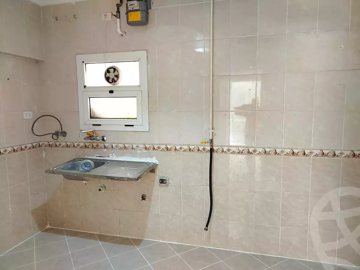 https://aqarmap.com.eg/en/listing/6914686-for-rent-cairo-new-cairo-lrhb-city-mtdd-lrhb-phase-7