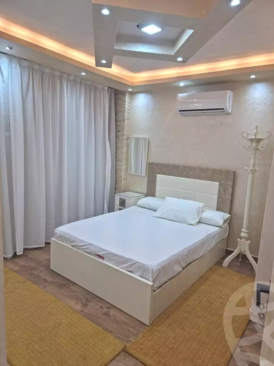 https://aqarmap.com.eg/en/listing/6914716-for-rent-cairo-el-sheikh-zayed-city-compounds-jn-1
