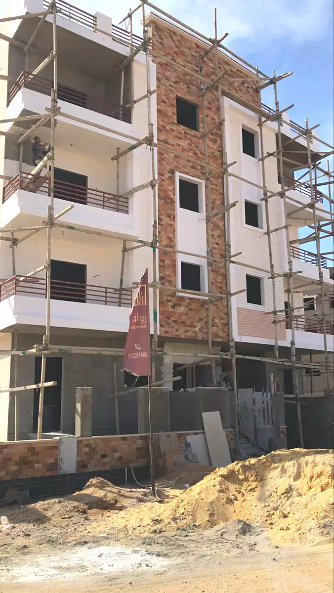 https://aqarmap.com.eg/ar/listing/6914778-for-sale-cairo-new-cairo-bait-el-watan-south-suez-road-el-hay-el-takmely