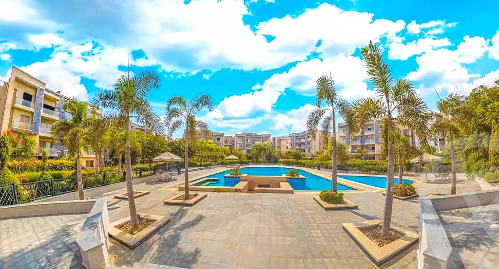 https://aqarmap.com.eg/ar/listing/6915049-for-sale-cairo-new-cairo-compounds-galleria-moon-valley-compound-arabia