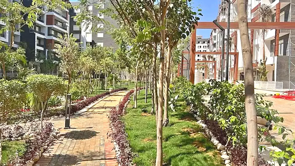 https://aqarmap.com.eg/en/listing/6915119-for-sale-cairo-new-cairo-compounds-sira-community-compound-miqaat