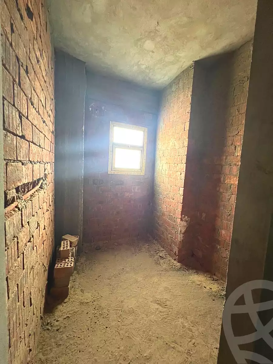 https://aqarmap.com.eg/ar/listing/6915152-for-sale-cairo-new-administrative-capital-r7-bwrdwwk