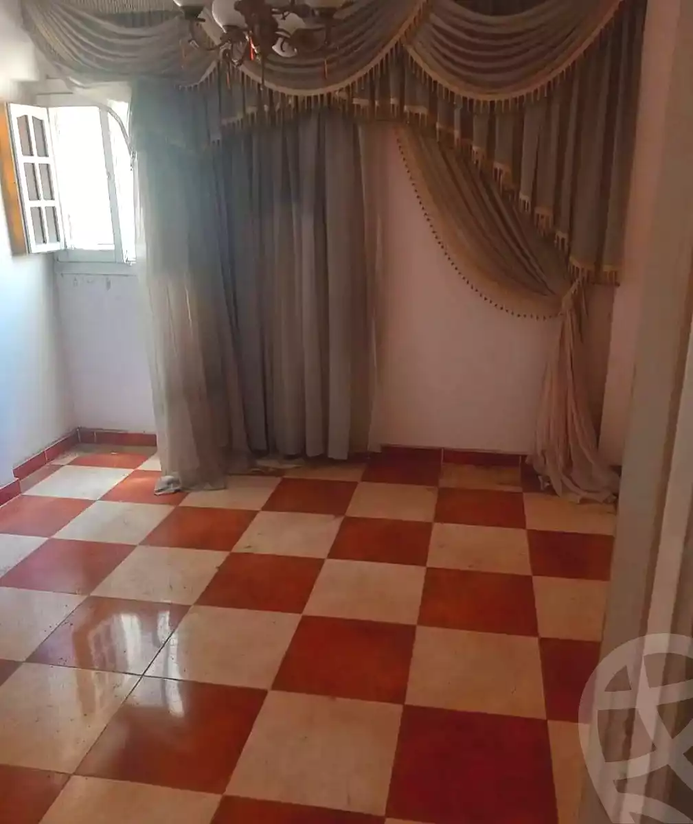 https://aqarmap.com.eg/en/listing/6915820-for-sale-alexandria-sydy-bshr-sydy-bshr-bhry-gamal-abd-el-nasir-st