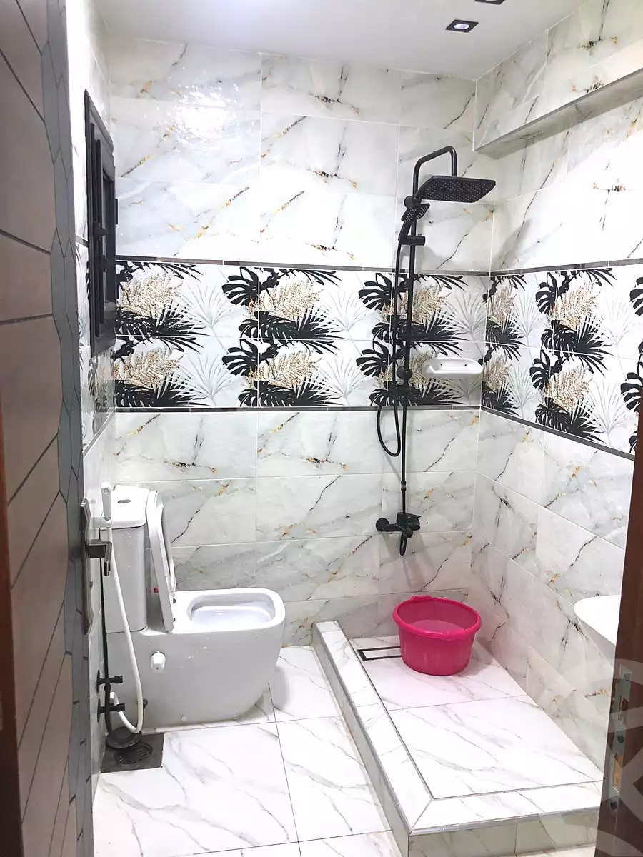 https://aqarmap.com.eg/ar/listing/6916017-for-sale-alexandria-alhadara-lhdr-qbly