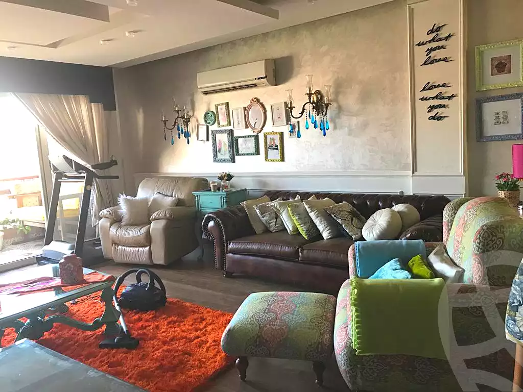 https://aqarmap.com.eg/ar/listing/6916110-for-sale-cairo-el-sheikh-zayed-city-compounds-green-3