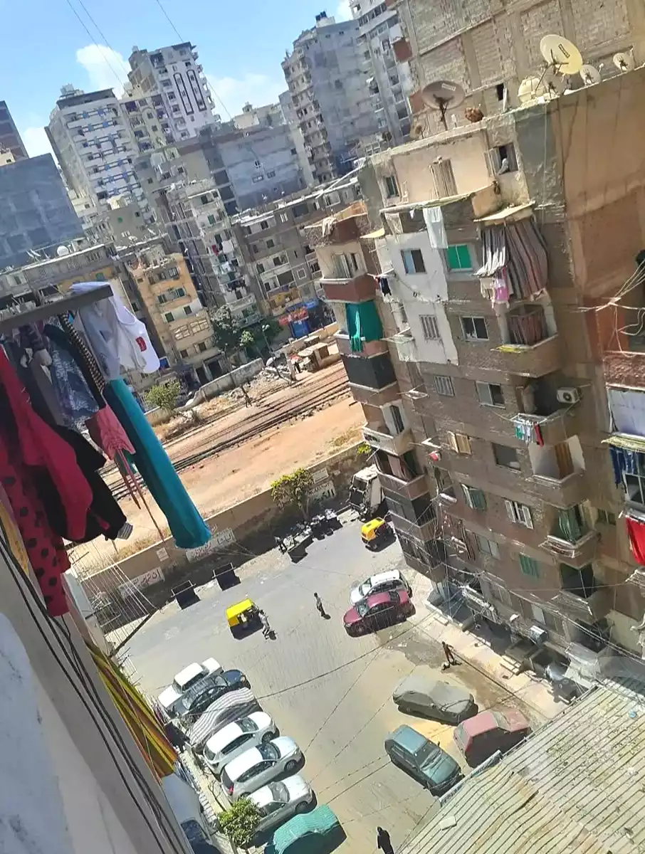 https://aqarmap.com.eg/ar/listing/6916146-for-sale-alexandria-sydy-bshr-sydy-bshr-bhry