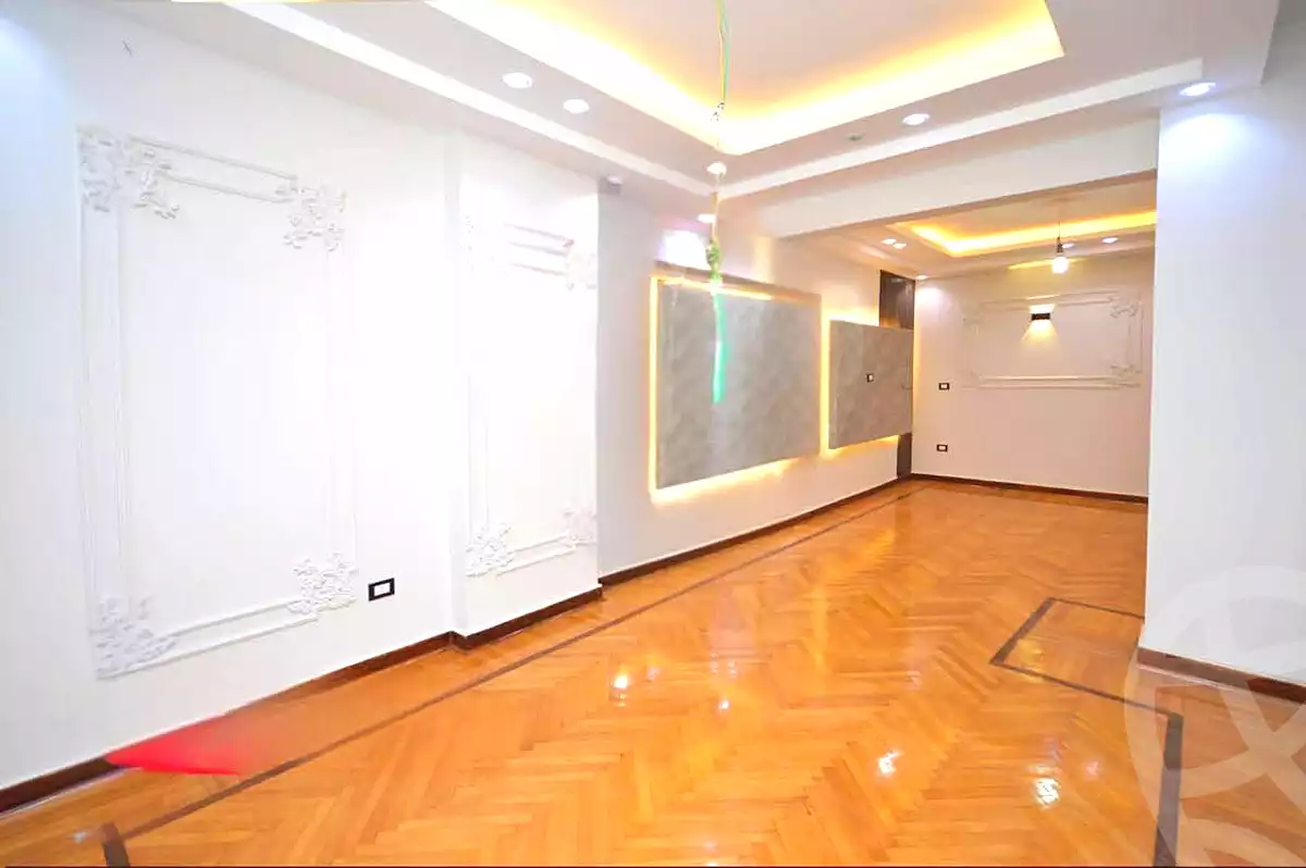 https://aqarmap.com.eg/ar/listing/6916310-for-sale-alexandria-miami-iskandar-ibrahim-st
