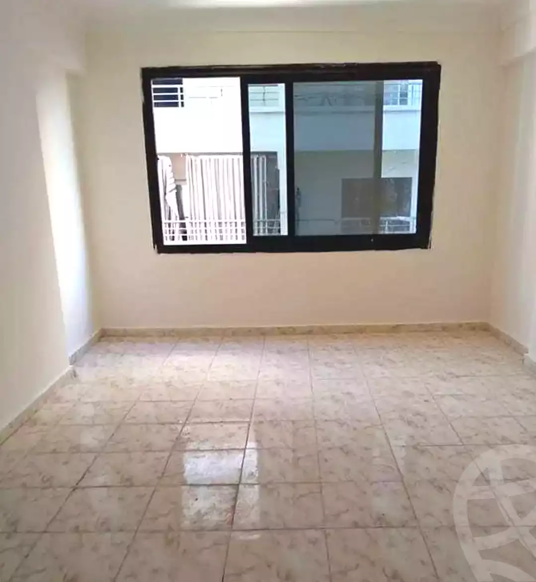 https://aqarmap.com.eg/en/listing/6917014-for-sale-alexandria-al-agamy-el-kilo-21