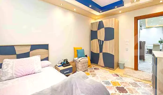 https://aqarmap.com.eg/ar/listing/6917082-for-rent-alexandria-el-montazah-compounds-in-el-montazah-royal-plaza-compound-al-halawany