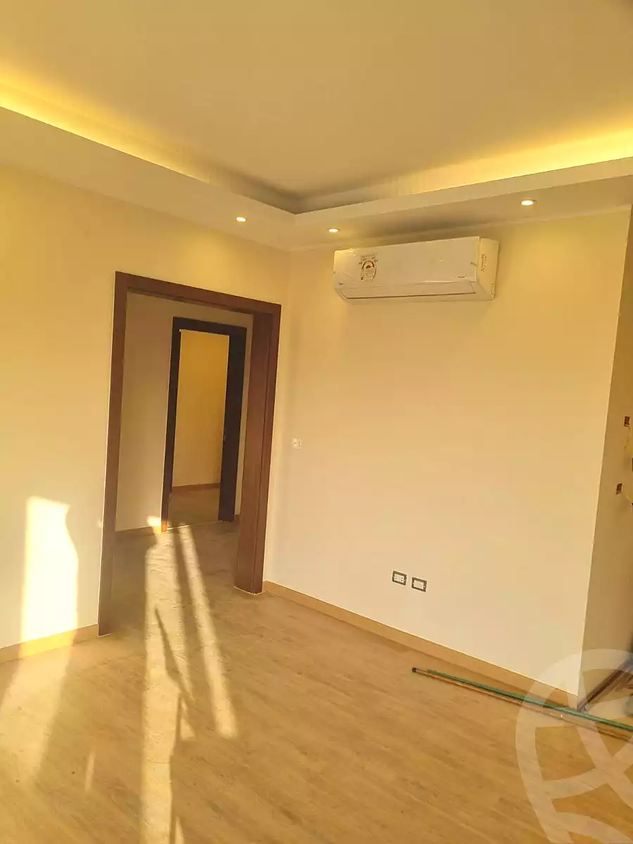 https://aqarmap.com.eg/ar/listing/6917191-for-rent-cairo-new-cairo-compounds-villette-kmbwnd-sky-kwndwz-swdyk-villette