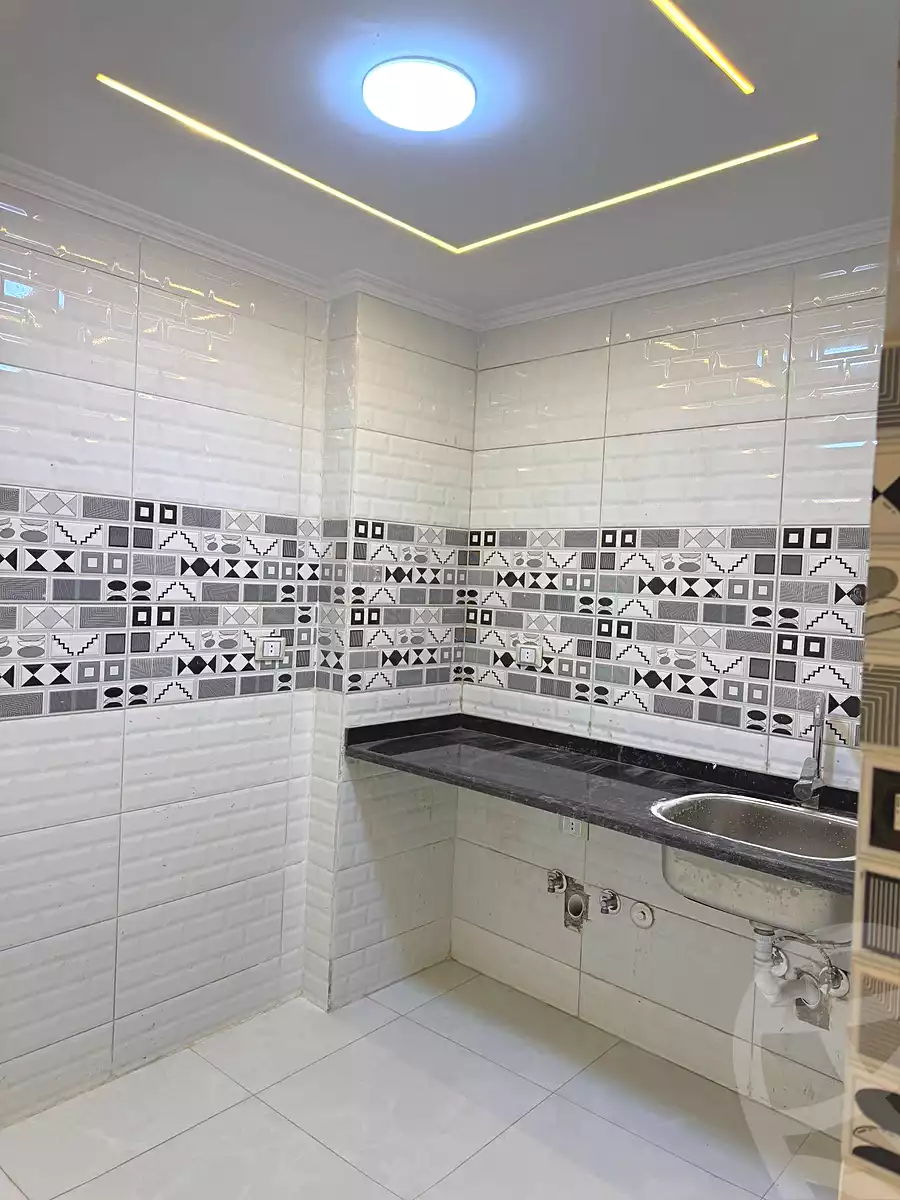 https://aqarmap.com.eg/ar/listing/6917293-for-sale-cairo-el-haram-el-lebeny-soltan-khattab-st
