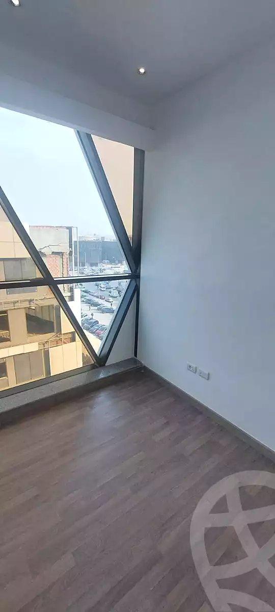 https://aqarmap.com.eg/ar/listing/6917316-for-rent-cairo-new-cairo-compounds-kyrw-byzns-blz-btr-hwm-llttwyr