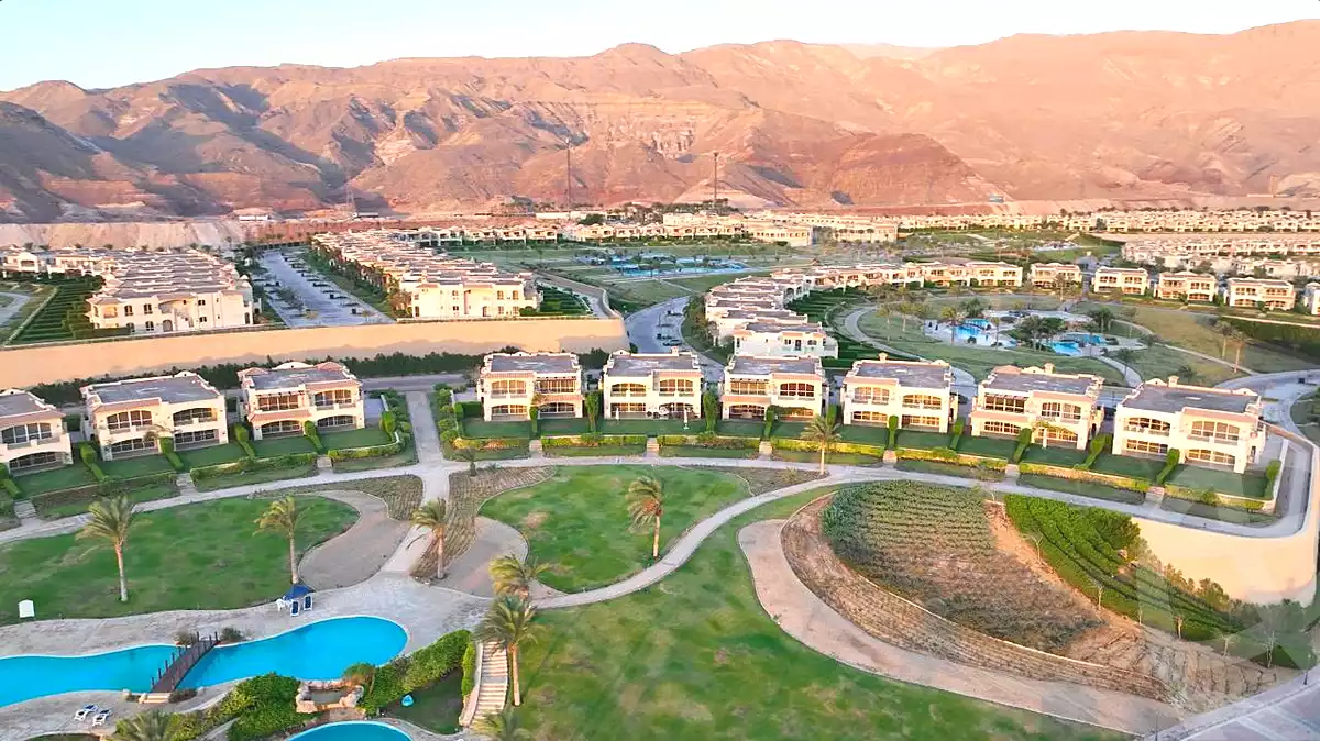 https://aqarmap.com.eg/en/listing/6917381-for-sale-ain-elsokhna-resorts-la-vista-6