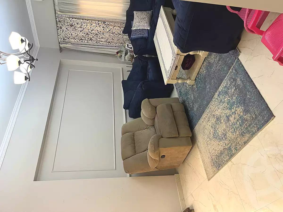 https://aqarmap.com.eg/ar/listing/6918195-for-sale-cairo-new-cairo-ganob-el-akadamiya-south-academy-b-youssef-gohar-atya-st