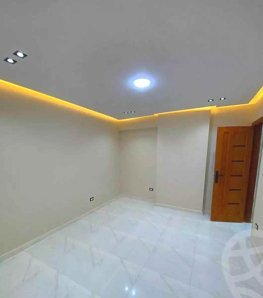 https://aqarmap.com.eg/ar/listing/6918819-for-sale-alexandria-al-agamy-lbytsh