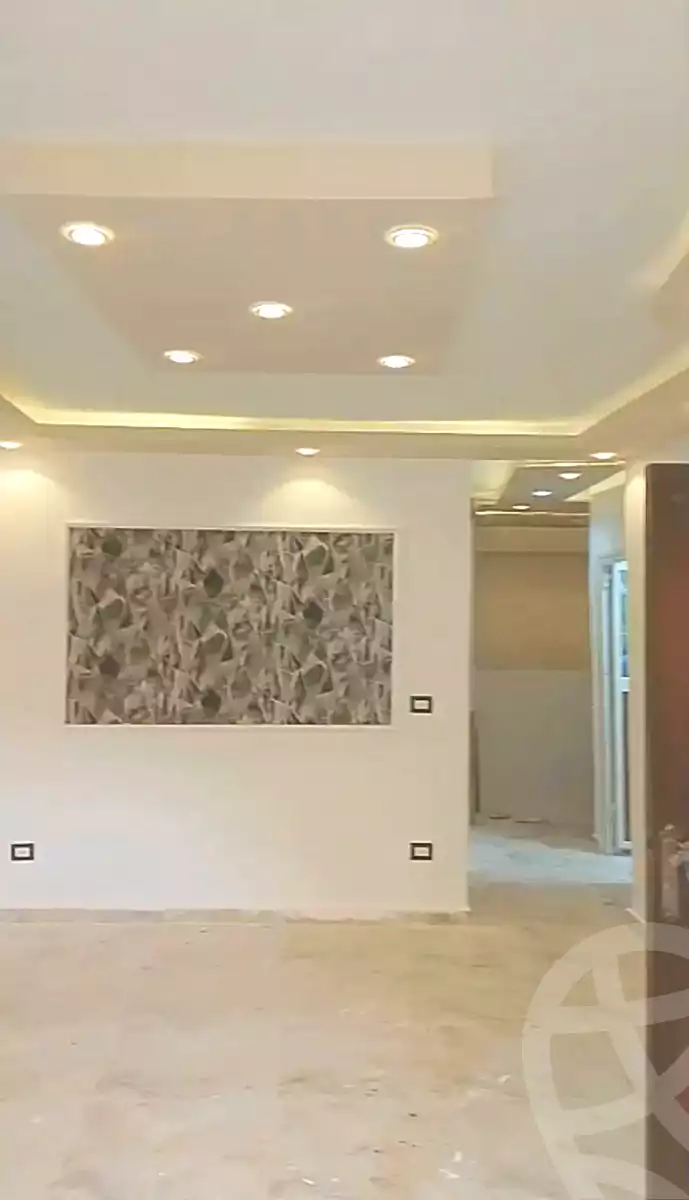 https://aqarmap.com.eg/ar/listing/6918907-for-sale-alexandria-sydy-bshr-sydy-bshr-bhry-shr-khld-bn-lwlyd