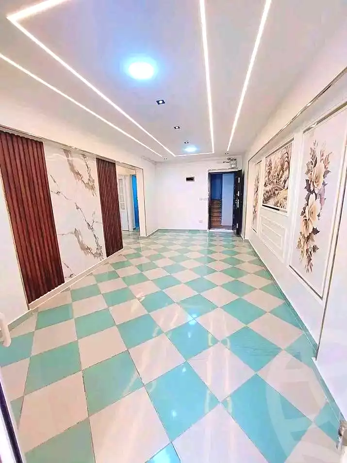 https://aqarmap.com.eg/ar/listing/6919072-for-sale-alexandria-sydy-bshr-sydy-bshr-bhry-shr-khld-bn-lwlyd