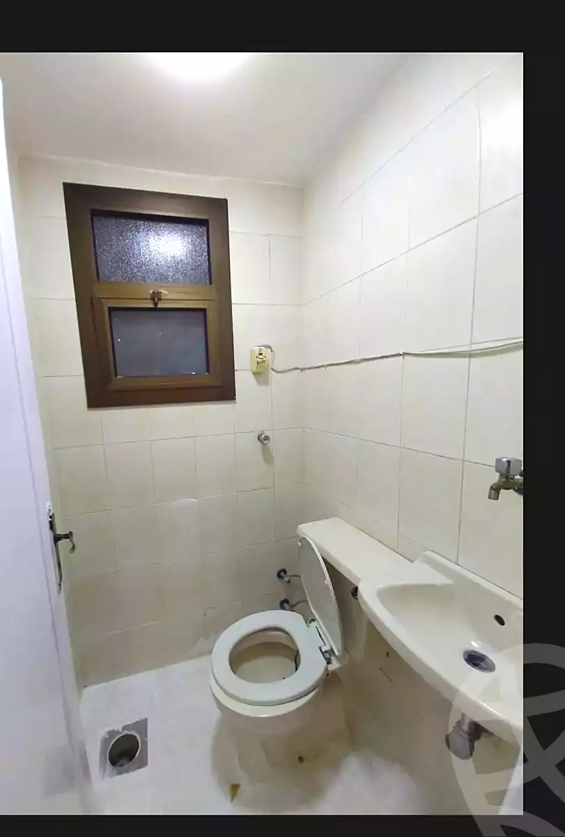 https://aqarmap.com.eg/en/listing/6919290-for-sale-alexandria-al-agamy-shataa-el-nakheel
