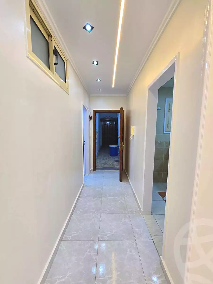 https://aqarmap.com.eg/ar/listing/6919872-for-sale-alexandria-miami-el-sebaey-st
