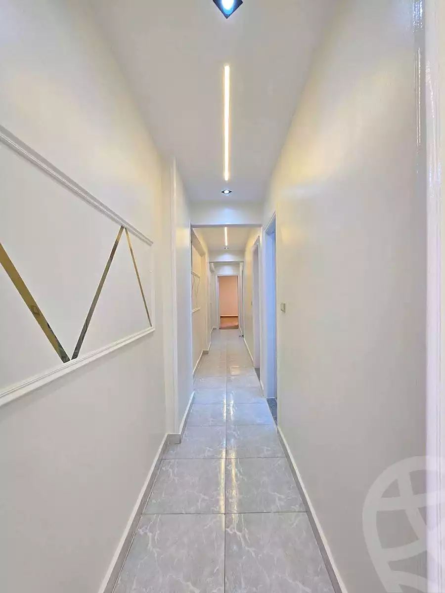 https://aqarmap.com.eg/ar/listing/6919974-for-sale-alexandria-miami-el-sebaey-st