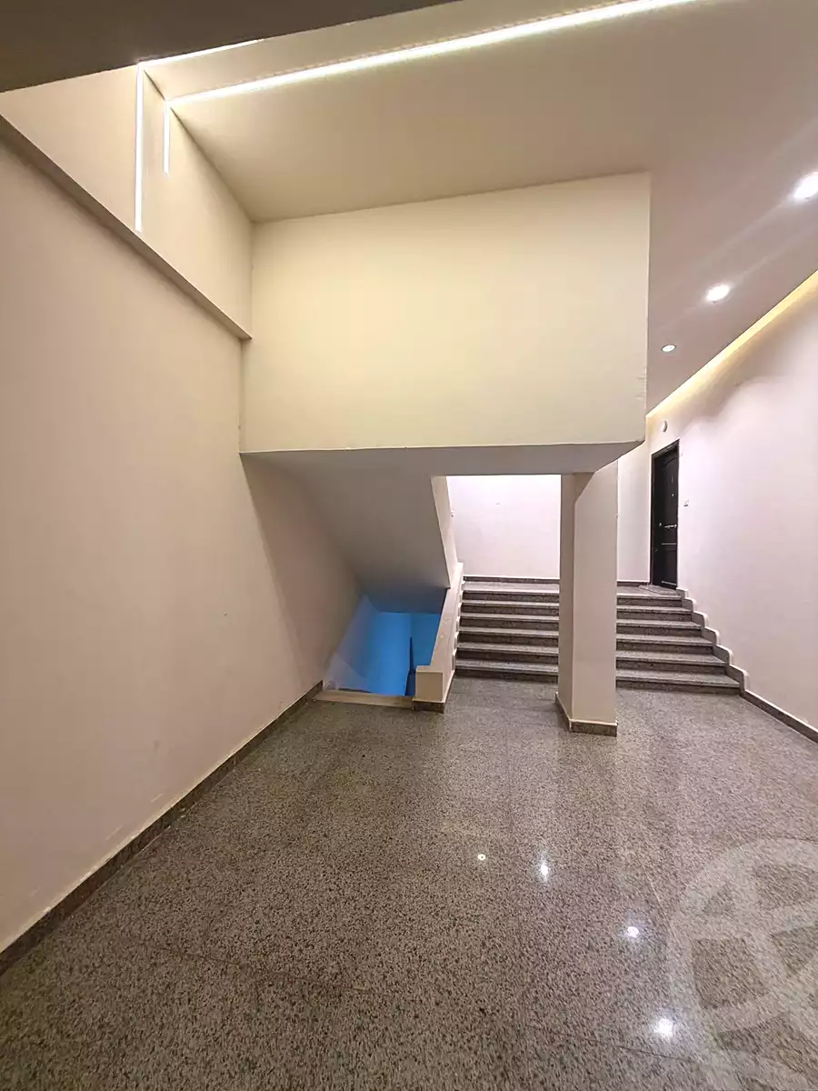 https://aqarmap.com.eg/ar/listing/6920051-for-rent-cairo-new-cairo-el-yassamin-el-yasmeen-8