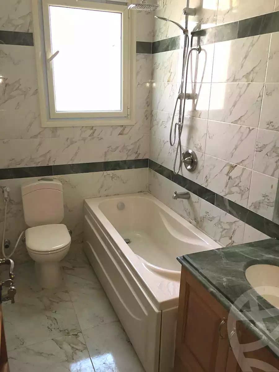 https://aqarmap.com.eg/ar/listing/6920224-for-rent-cairo-new-cairo-compounds-lake-view