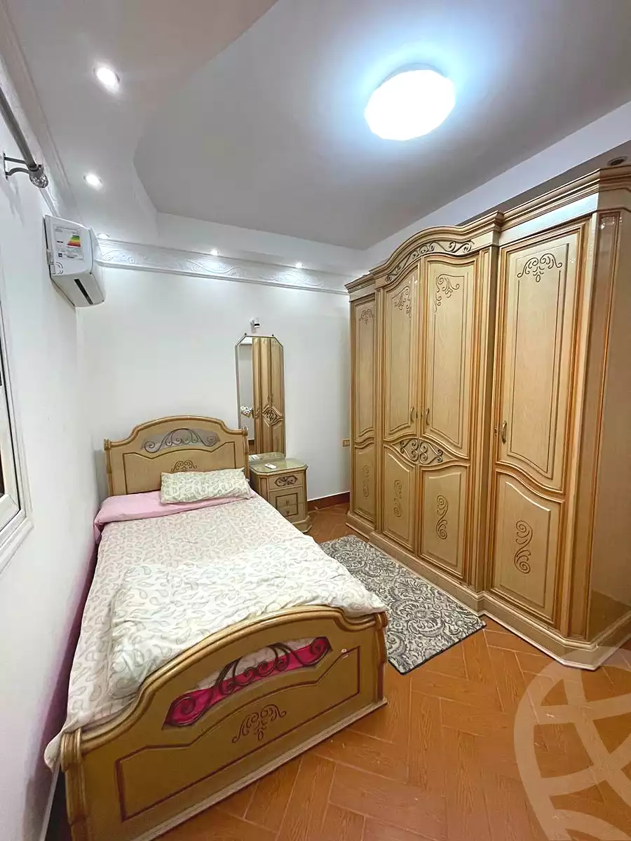 https://aqarmap.com.eg/ar/listing/6920486-for-rent-cairo-new-cairo-el-yassamin-el-yasmeen-3-mohamed-rahim-st
