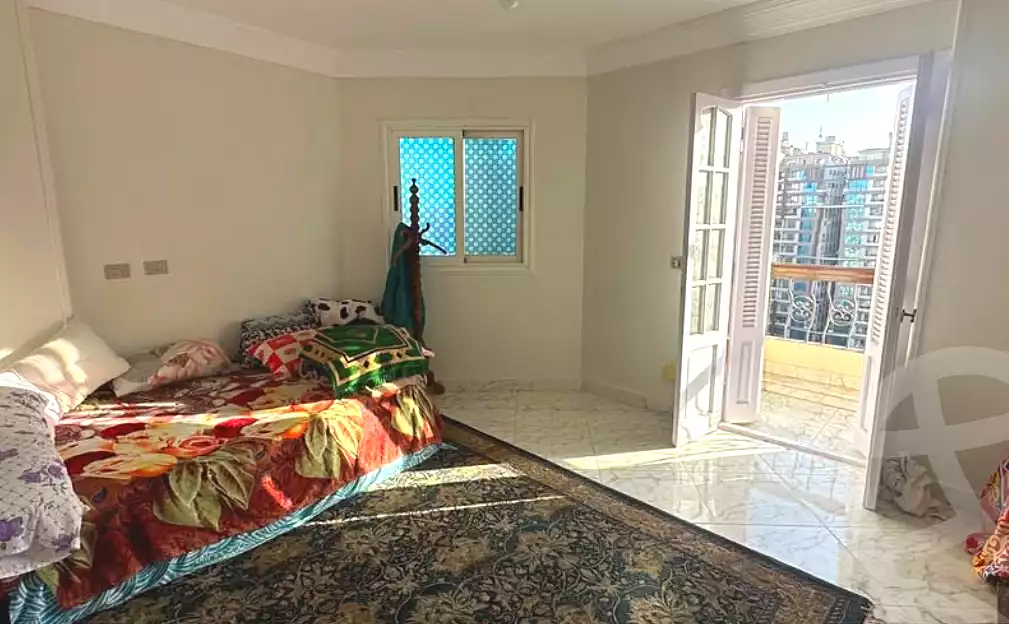 https://aqarmap.com.eg/en/listing/6920963-for-sale-alexandria-ganaklis-shr-bw-qyr-tryq-lhry
