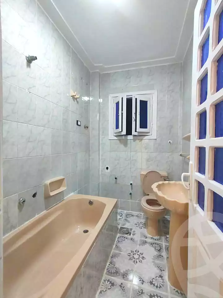 https://aqarmap.com.eg/en/listing/6921501-for-sale-alexandria-al-agamy-shataa-el-nakheel