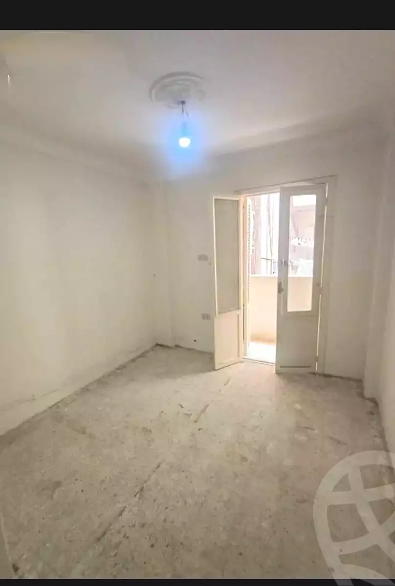 https://aqarmap.com.eg/en/listing/6921530-for-sale-alexandria-lsywf-el-falki