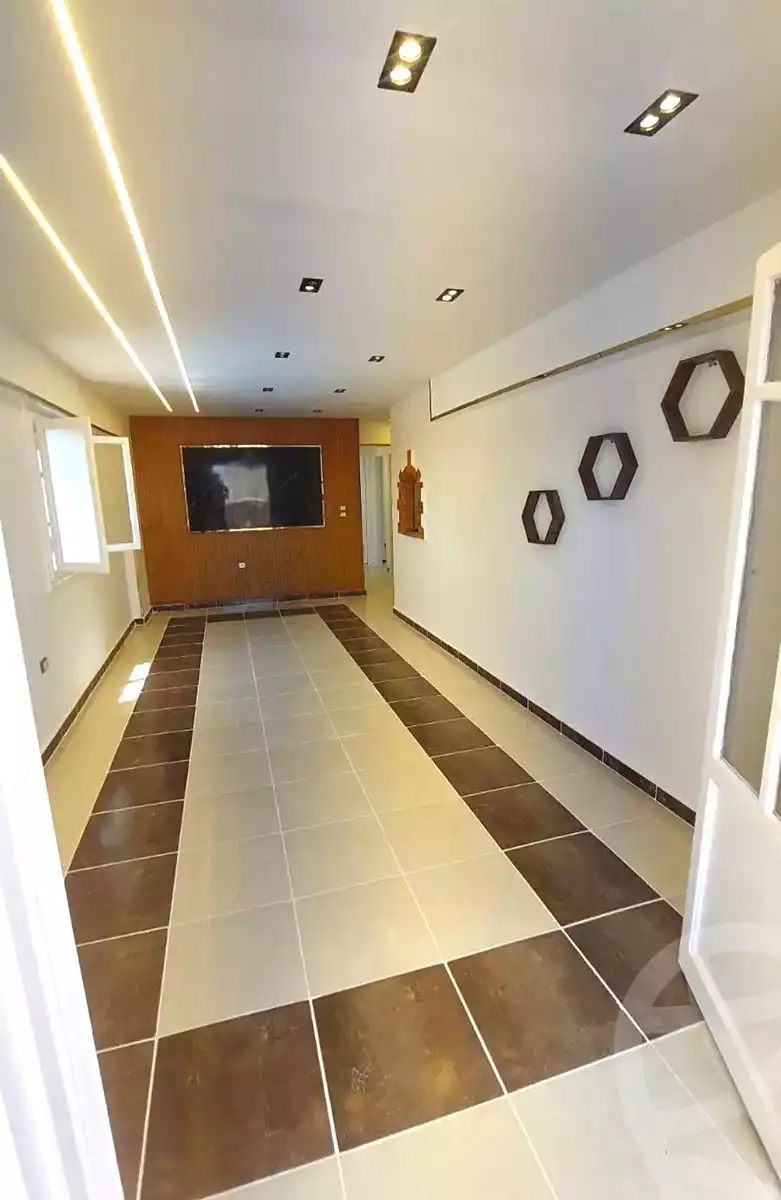 https://aqarmap.com.eg/ar/listing/6921594-for-sale-alexandria-al-agamy-shataa-el-nakheel