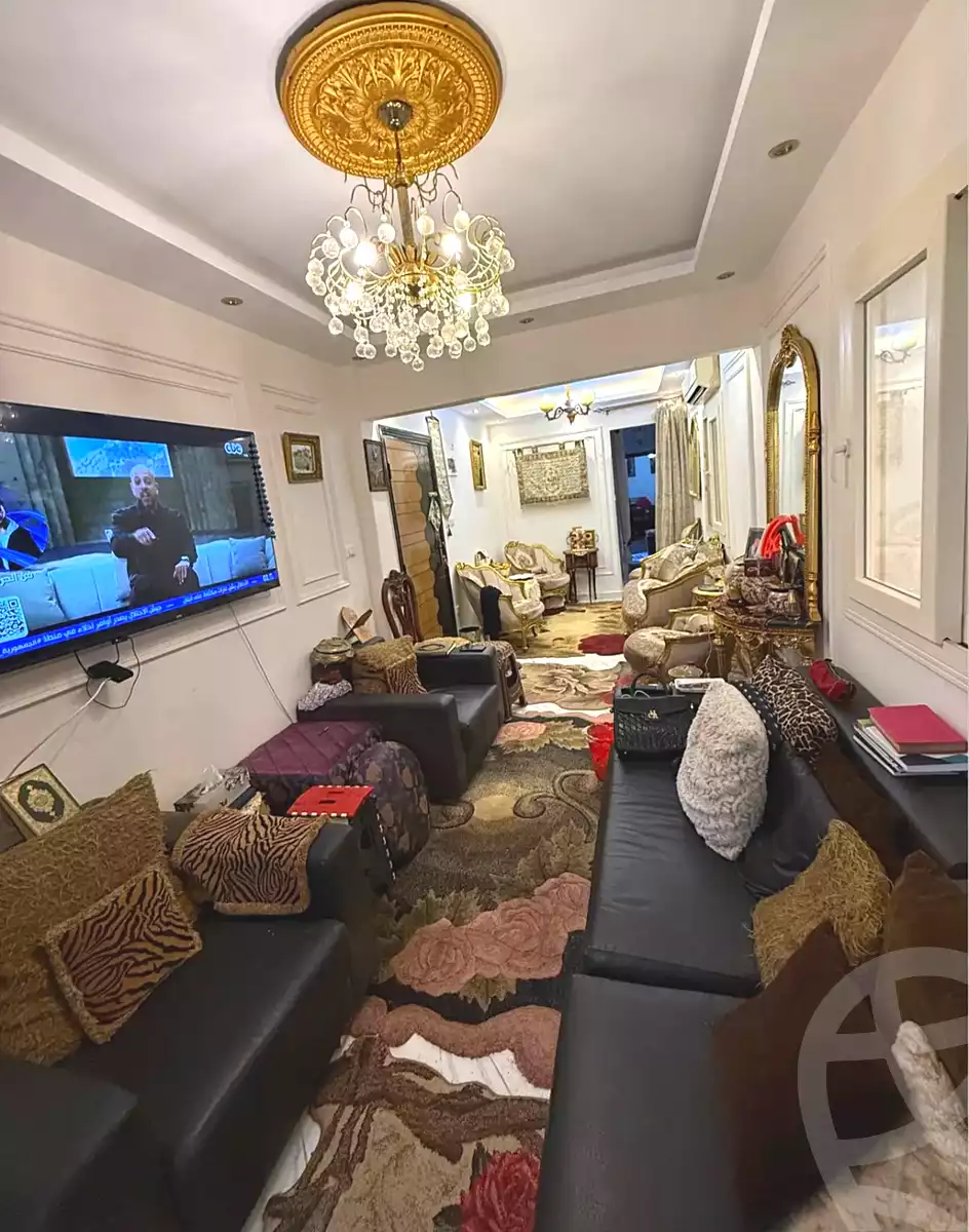 https://aqarmap.com.eg/ar/listing/6921692-for-sale-alexandria-sydy-bshr-sydy-bshr-bhry-mohamed-el-srafi-st.