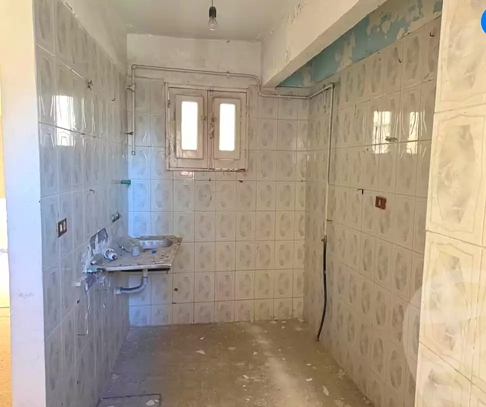 https://aqarmap.com.eg/en/listing/6921733-for-sale-alexandria-al-agamy-el-hanouvel-el-salam-st