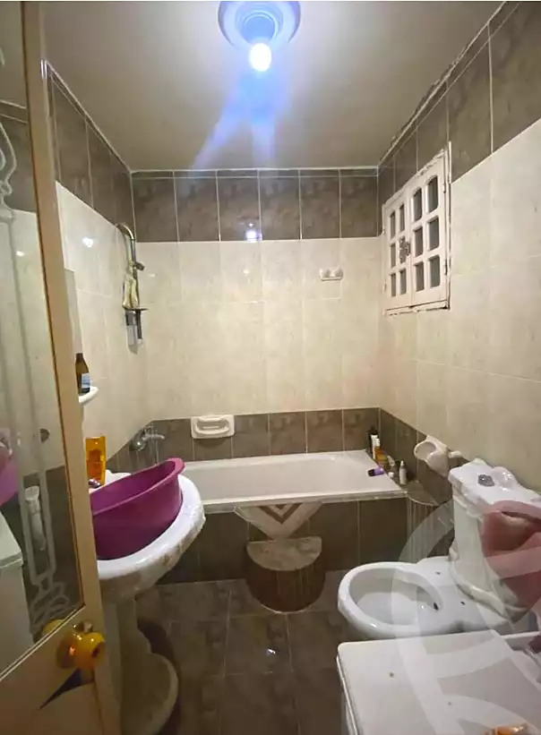 https://aqarmap.com.eg/ar/listing/6921781-for-sale-alexandria-sydy-bshr-sydy-bshr-bhry-shr-mhmwd-l-yswy