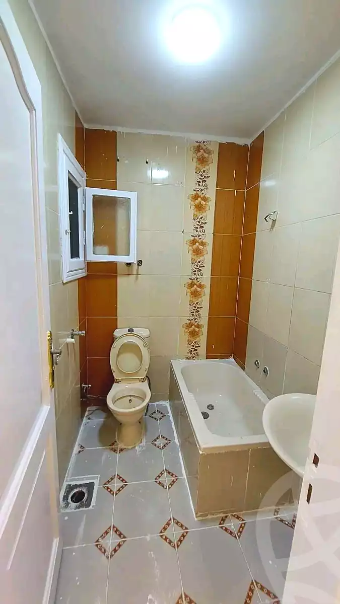 https://aqarmap.com.eg/ar/listing/6922829-for-sale-alexandria-al-agamy-shataa-el-nakheel