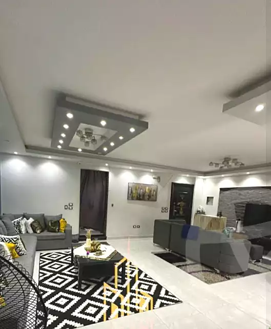 https://aqarmap.com.eg/ar/listing/6923083-for-sale-cairo-ain-shams-ain-shams-el-sharkia-el-zahraa-st