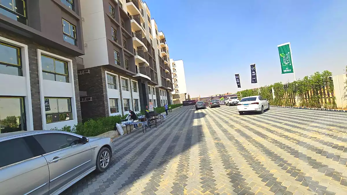 https://aqarmap.com.eg/ar/listing/6923158-for-sale-cairo-new-administrative-capital-r7-green-avenue