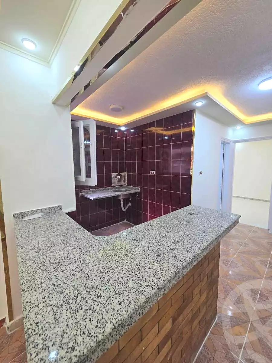 https://aqarmap.com.eg/en/listing/6924087-for-sale-alexandria-al-agamy-shataa-el-nakheel-street-10