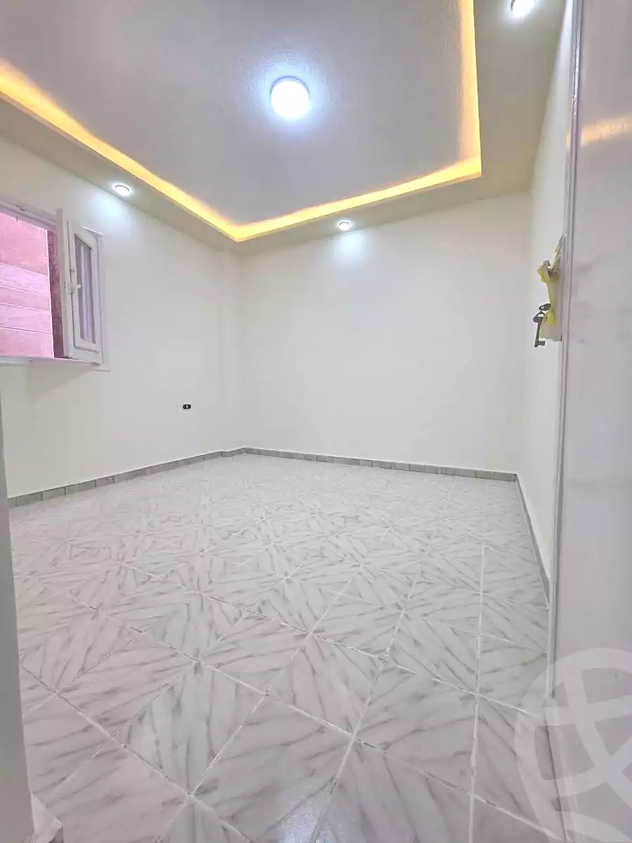 https://aqarmap.com.eg/en/listing/6924087-for-sale-alexandria-al-agamy-shataa-el-nakheel-street-10