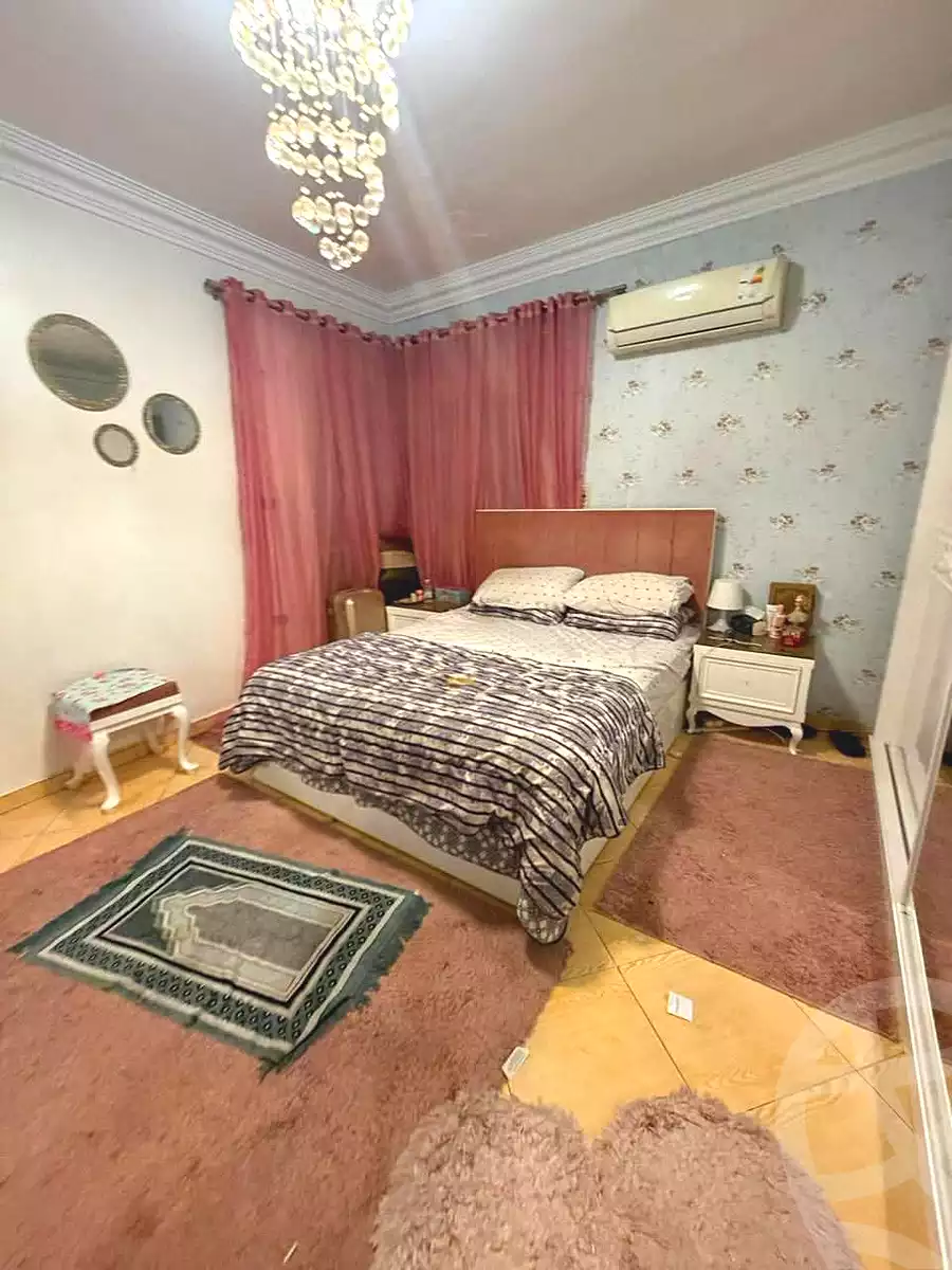 https://aqarmap.com.eg/en/listing/6924215-for-sale-cairo-el-haram-abo-el-feda-st