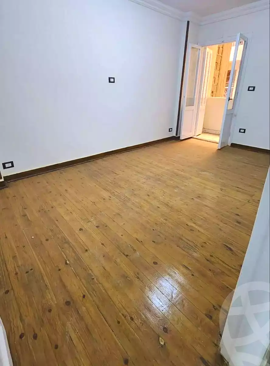 https://aqarmap.com.eg/en/listing/6924507-for-sale-alexandria-el-mandara-alex-el-mandara-bahri